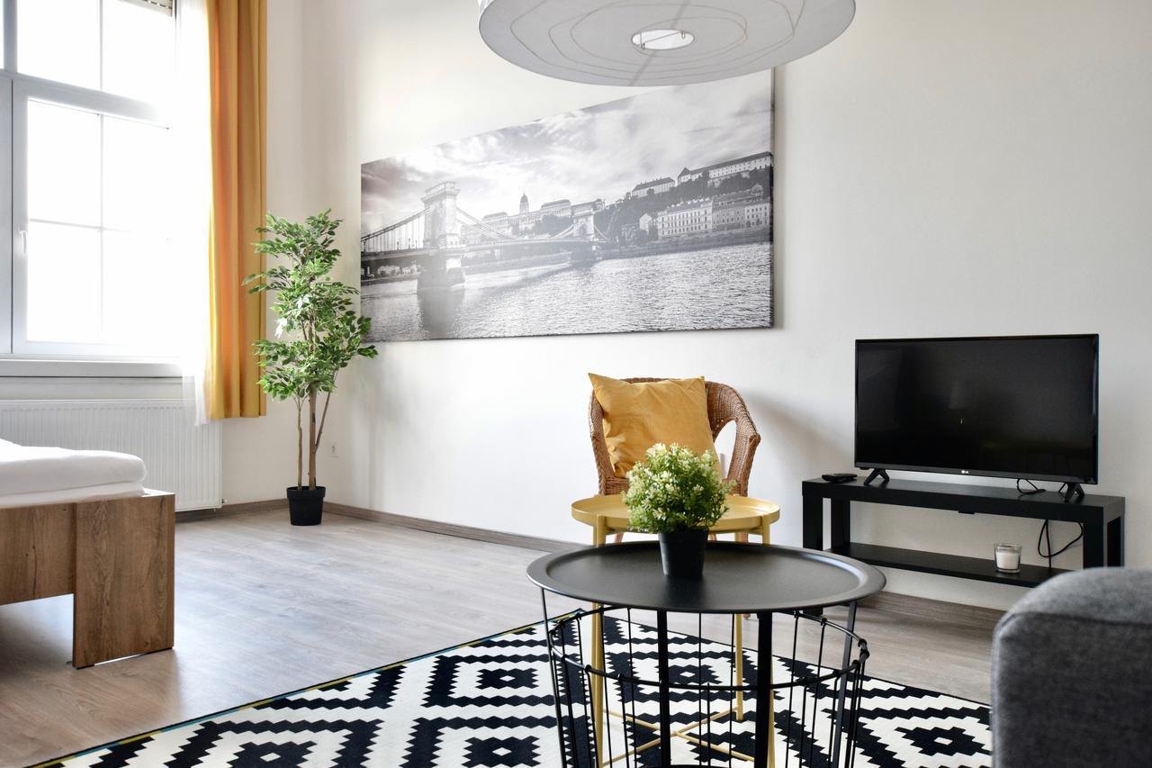 Standard Apartment By Hi5 - Bazilika Suite Budapest Eksteriør bilde
