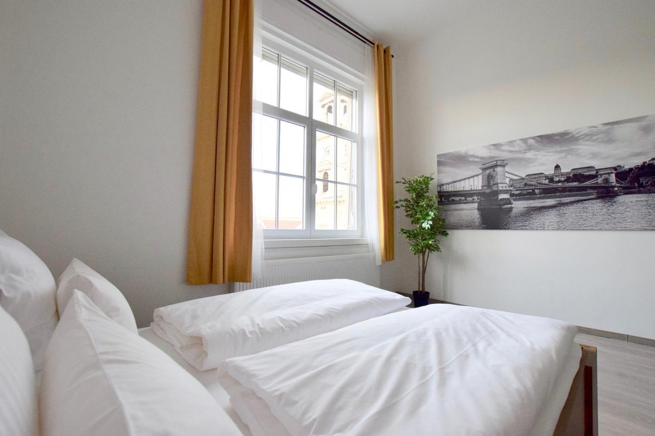 Standard Apartment By Hi5 - Bazilika Suite Budapest Eksteriør bilde