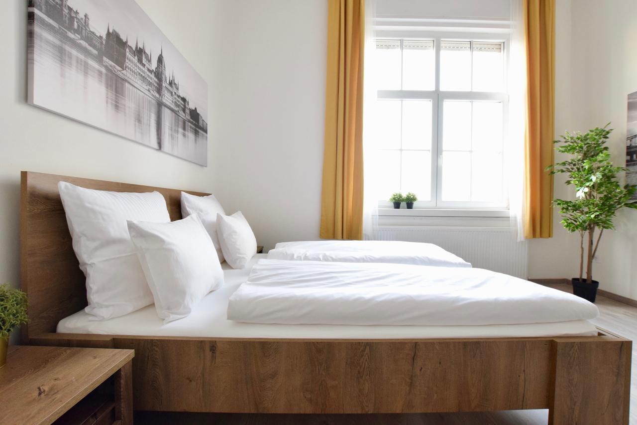 Standard Apartment By Hi5 - Bazilika Suite Budapest Eksteriør bilde